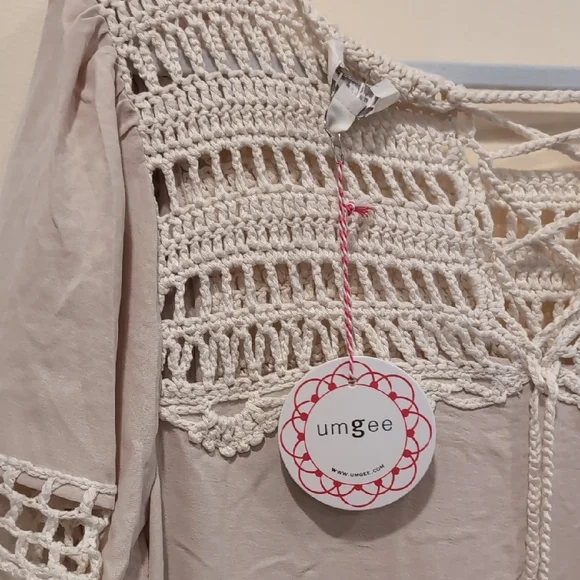 Umgee Cream Crochet Detail Top - Picture 6 of 9